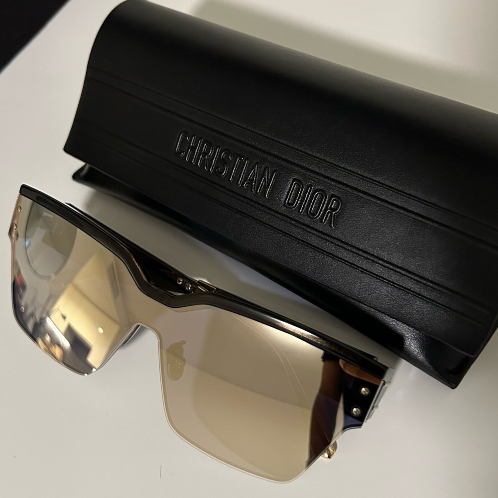 BRAND NEW Christian Dior M4U gold sunglasses